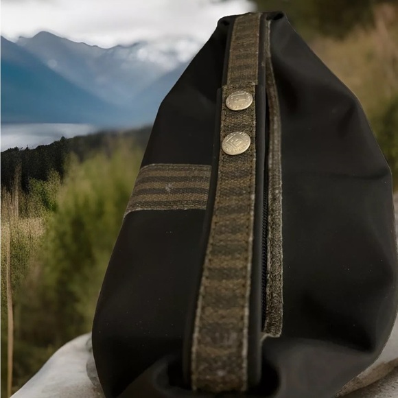 FENDI Pequin Vanity Handbag - Picture 7 of 11